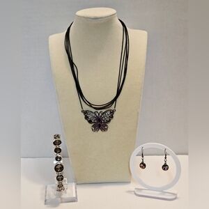 VJ Brand Butterfly Pendant Necklace Set